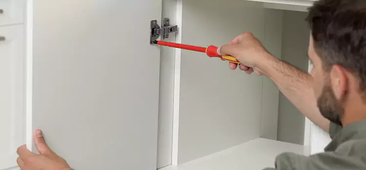 Screen Door Hinge Repair West Chester